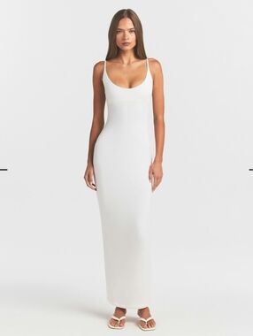 Skims Scoop Neck Dress Small